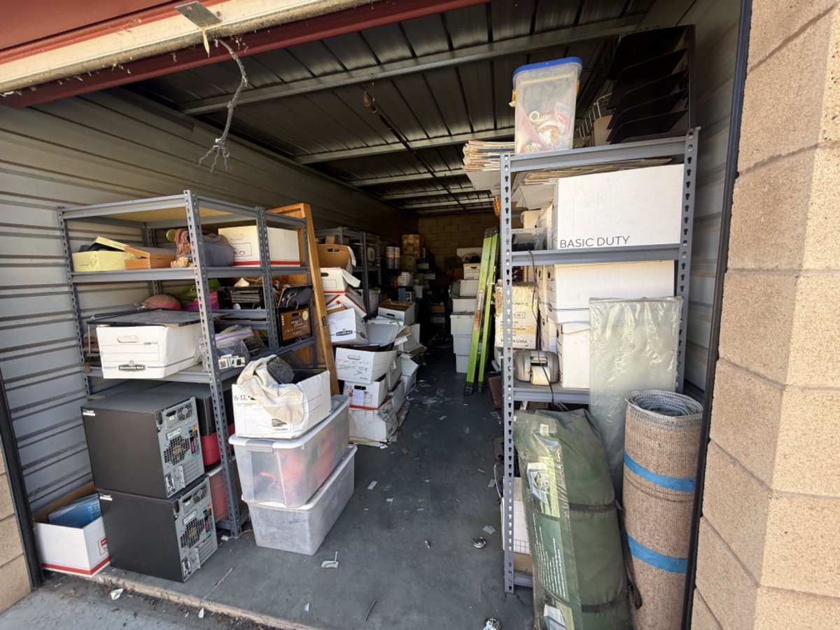 10 x 30 storage unit in Upland, CA