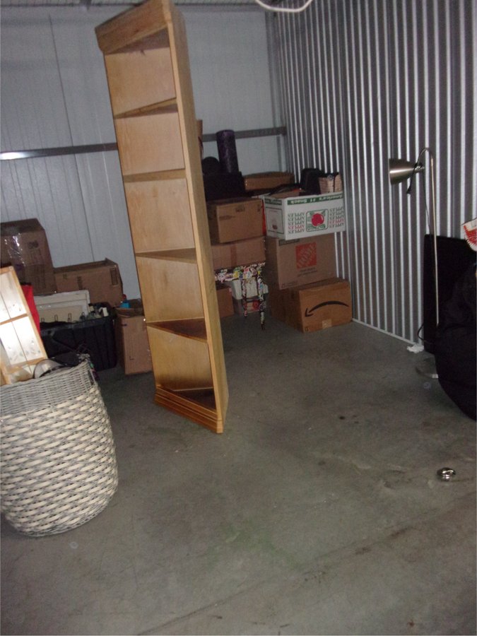 10 x 10 storage unit in Bronx, NY