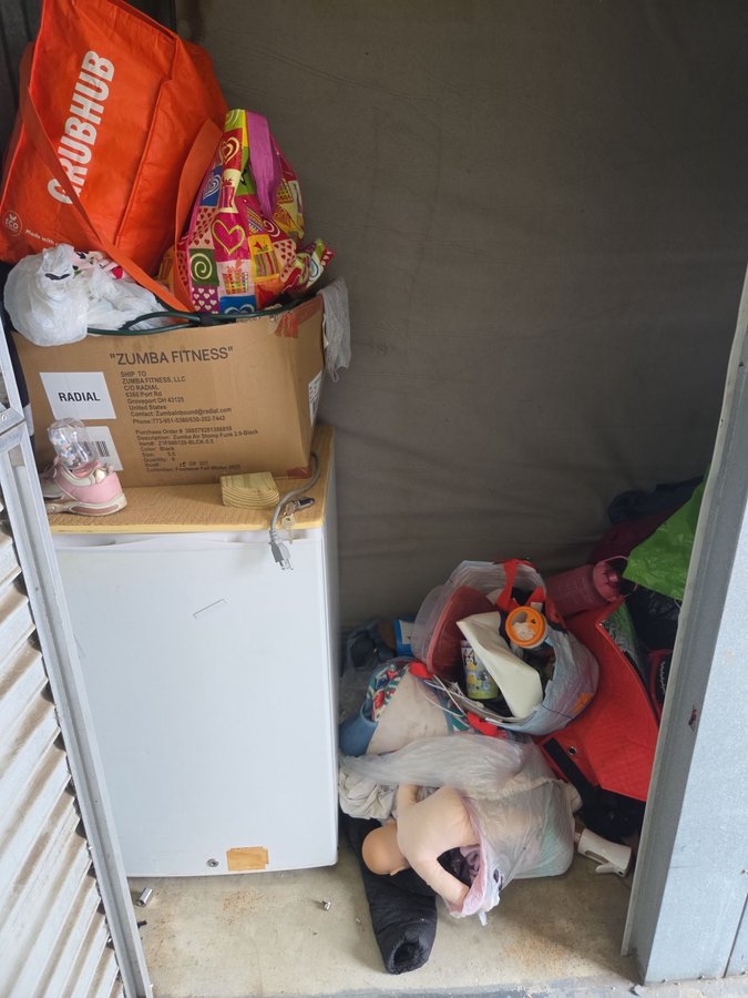 8 x 4 storage unit in Columbus, OH