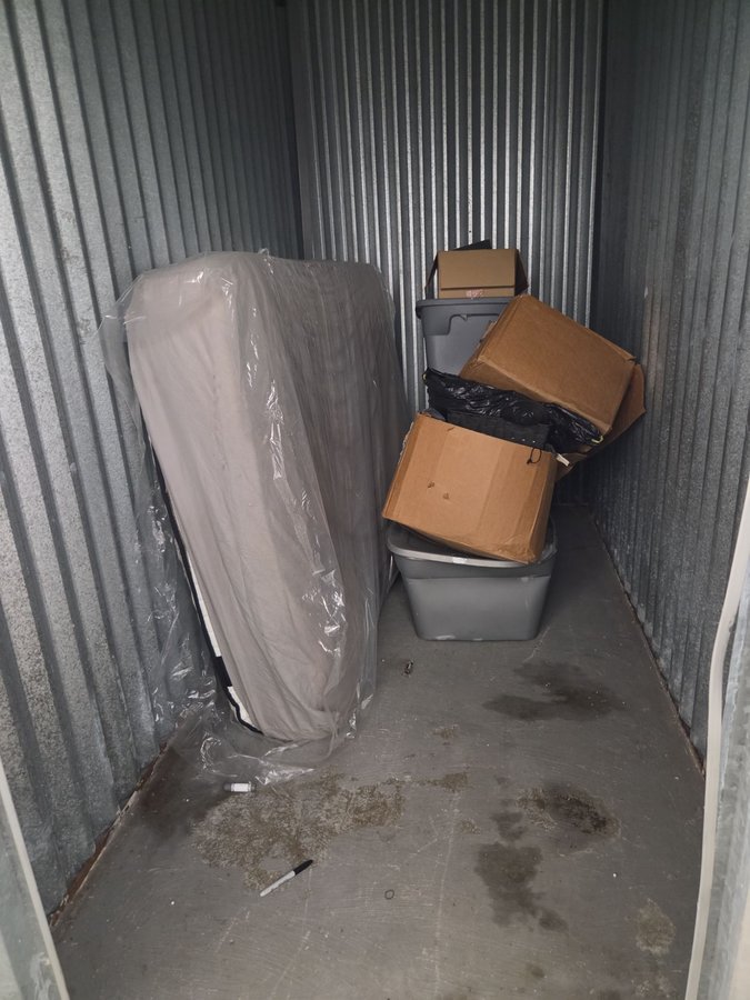 5 x 10 storage unit in Columbus, OH