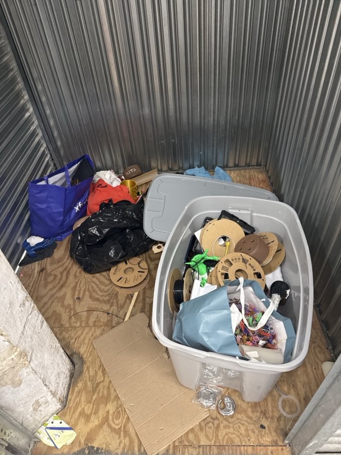 5 x 5 storage unit in Baltimore, MD