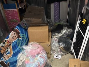 5 x 10 storage unit in Baltimore, MD