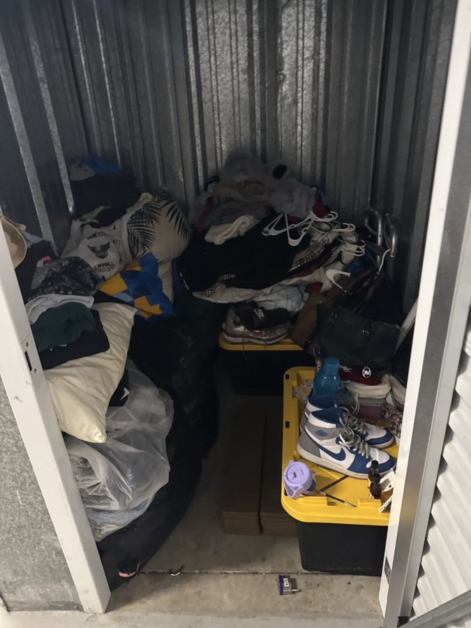 5 x 5 storage unit in Baltimore, MD