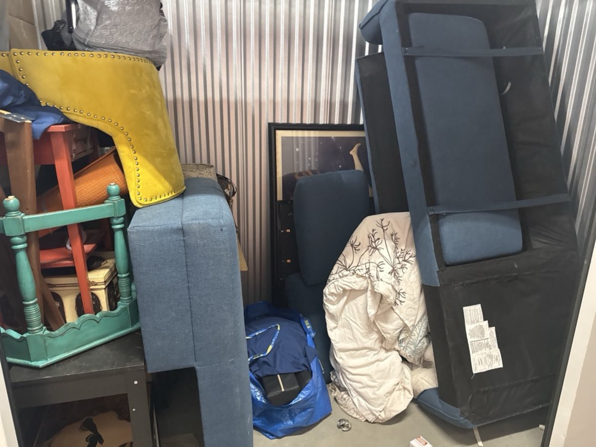 5 x 10 storage unit in Pasadena, MD