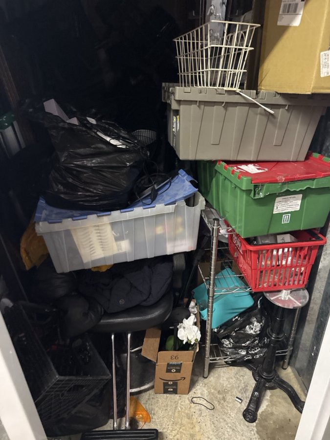 5 x 10 storage unit in Baltimore, MD