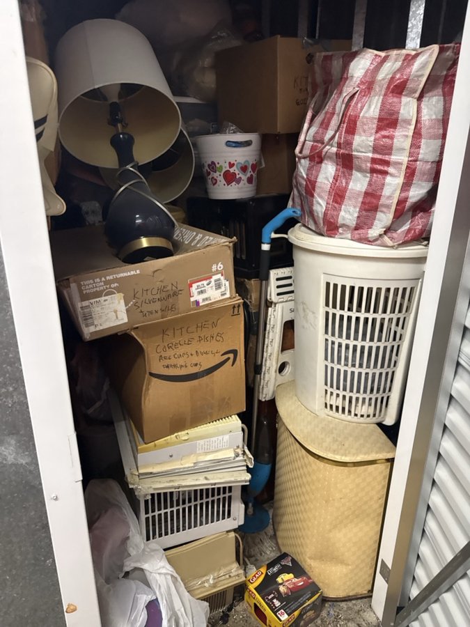 5 x 10 storage unit in Baltimore, MD