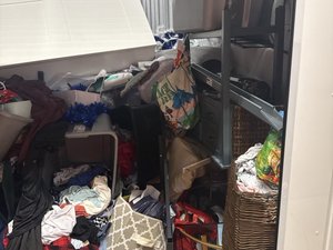 7 x 10 storage unit in Pasadena, MD