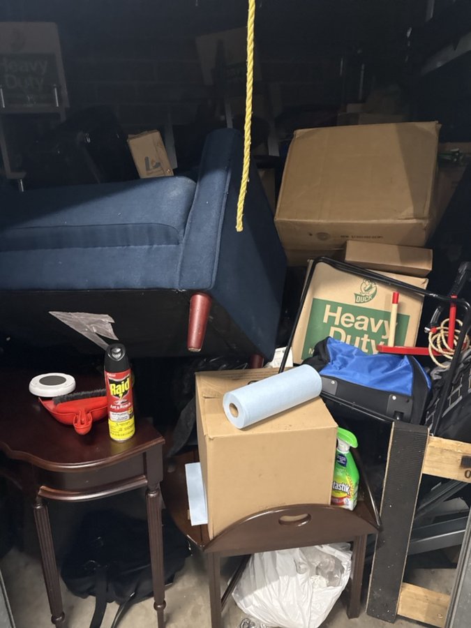 10 x 15 storage unit in Baltimore, MD