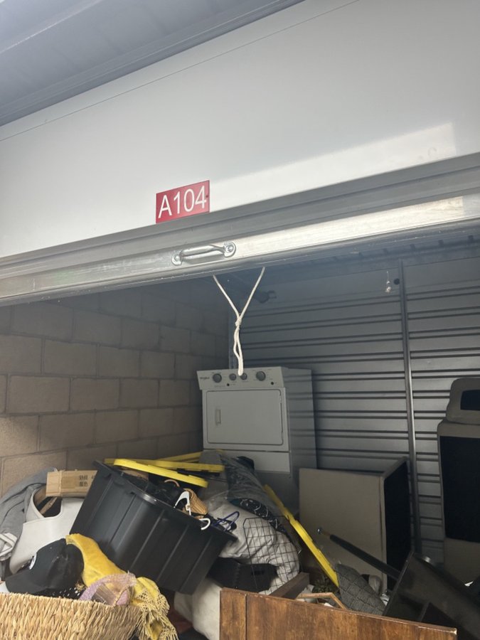 10 x 10 storage unit in San Bernardino, CA