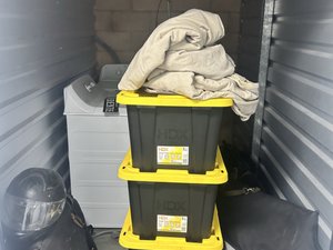 5 x 10 unit in San Bernardino