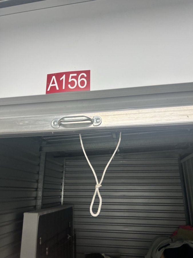 10 x 15 storage unit in San Bernardino, CA