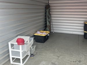 10 x 15 unit in San Bernardino