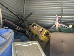 9 x 10 storage unit in Victorville, CA