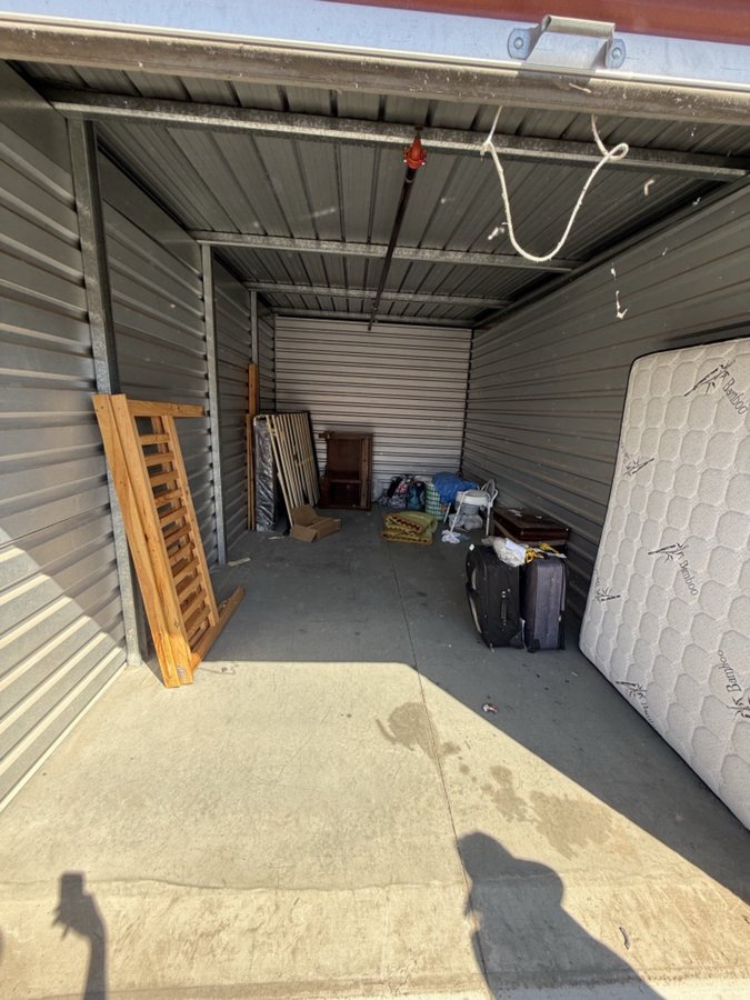 10 x 20 storage unit in San Bernardino, CA