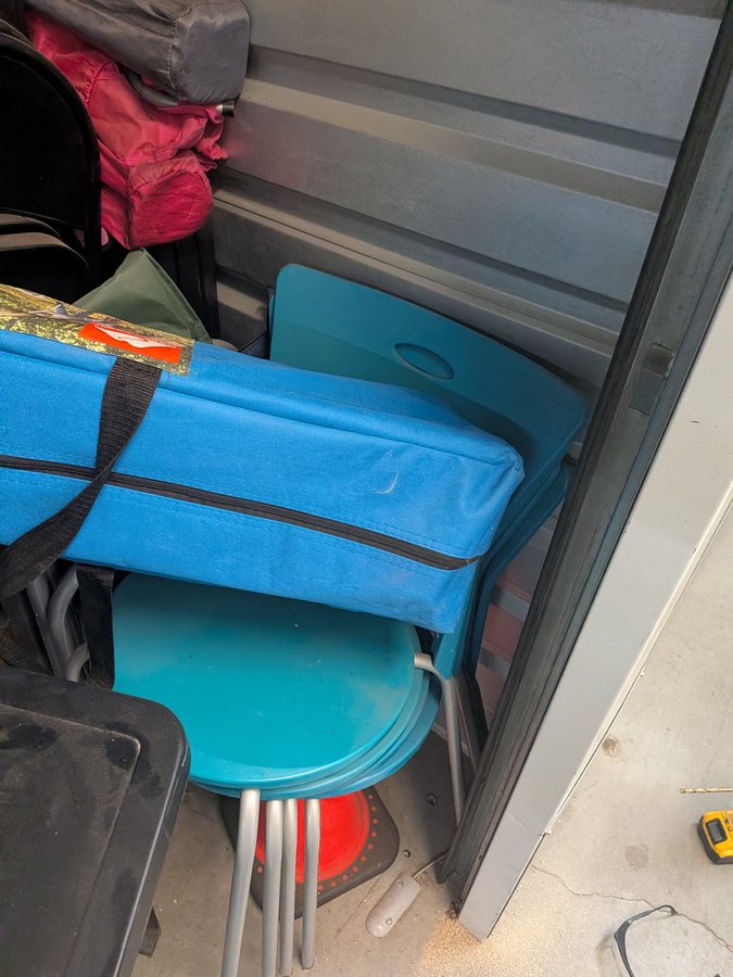 5 x 10 storage unit in Palmdale, CA