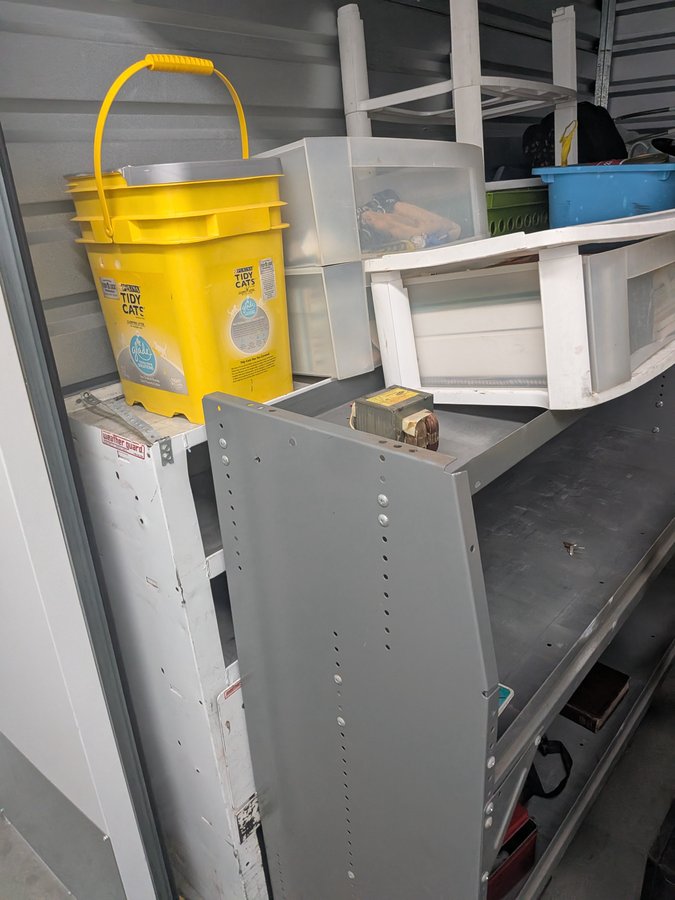 7 x 10 storage unit in Palmdale, CA