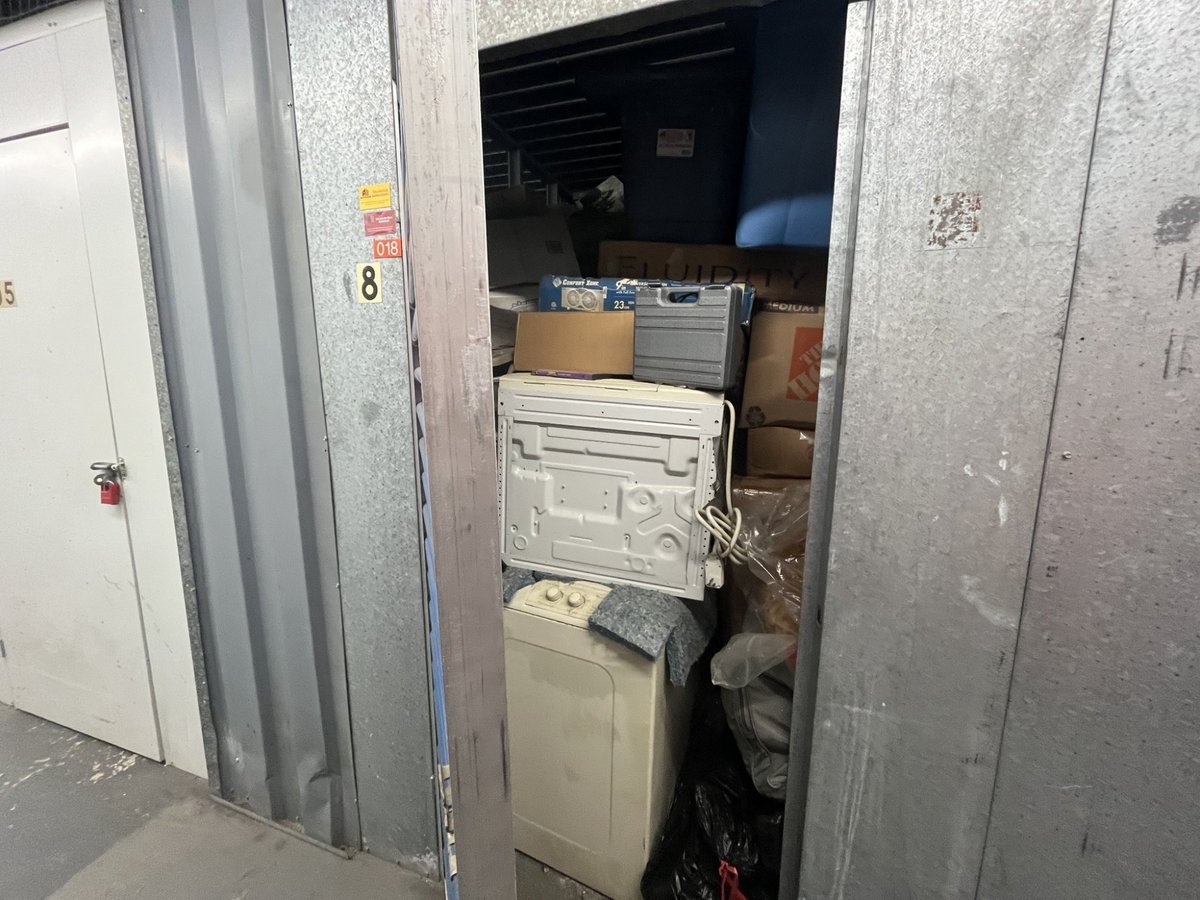 5 x 10 storage unit in Orange, NJ