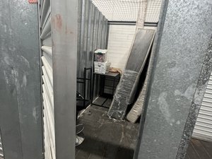 5 x 10 storage unit in Orange, NJ