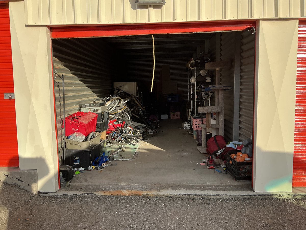10 x 30 storage unit in Reno, NV