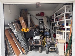 10 x 15 storage unit in Ellenton, FL