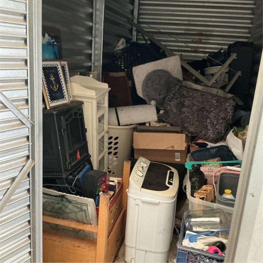 5 x 10 storage unit in Reno, NV