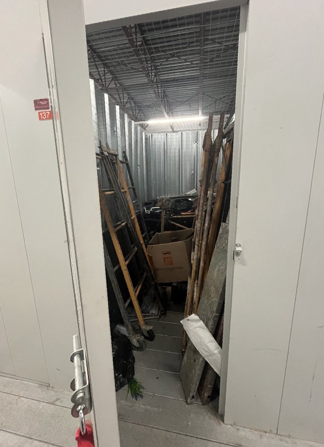 5 x 10 storage unit in Orange, NJ