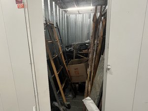 5 x 10 storage unit in Orange, NJ