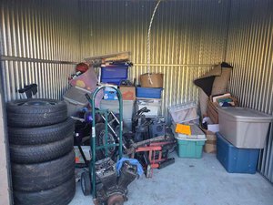 10 x 10 storage unit in Oak Ridge, NJ
