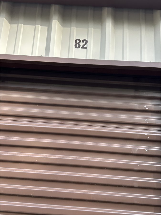 5 x 8 storage unit in Wagoner, OK