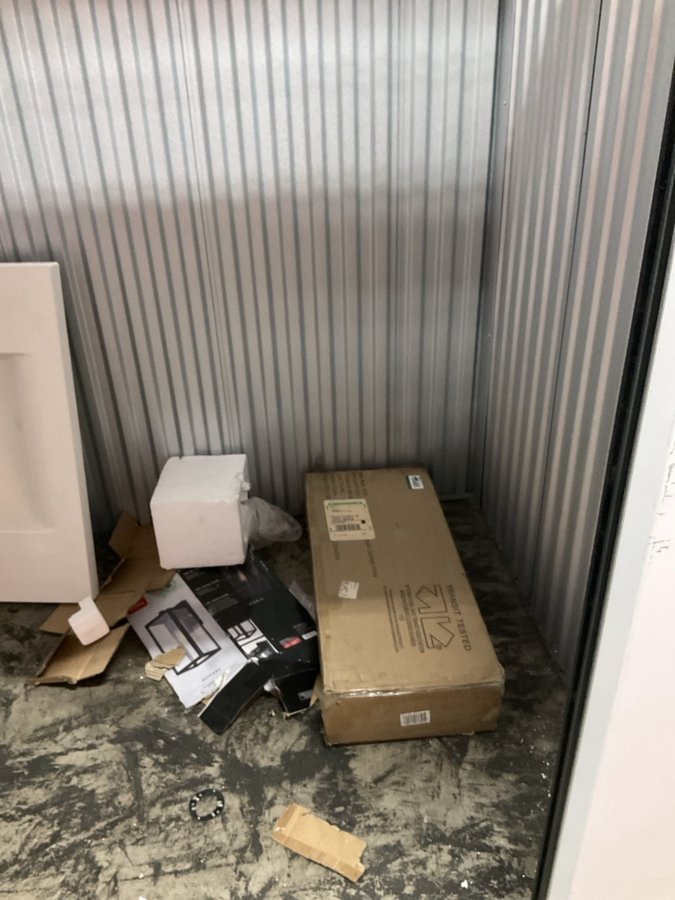 5 x 5 storage unit in El Cajon, CA