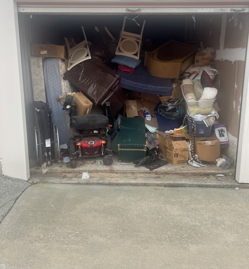 10 x 20 storage unit in Stone Mountain, GA