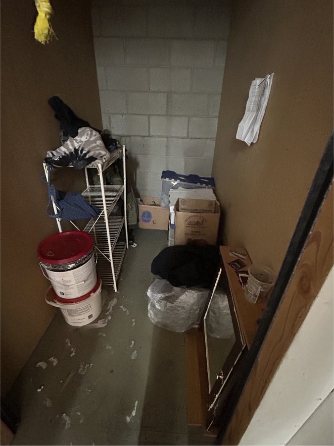 4 x 7 storage unit in Olympia, WA