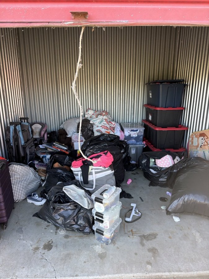 10 x 10 storage unit in Clinton Township, MI
