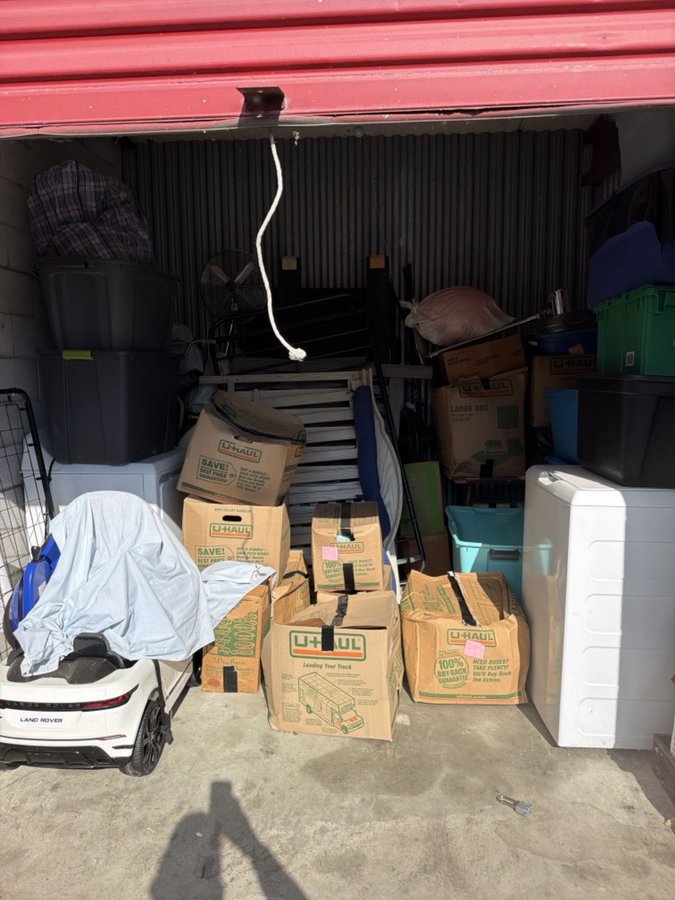 10 x 10 storage unit in Clinton Township, MI