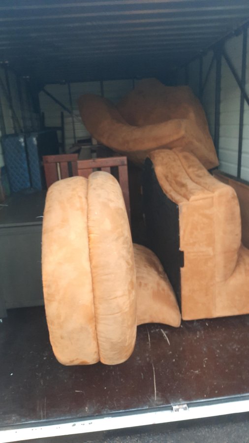 8 x 16 storage unit in Garden Grove, CA