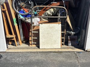 10 x 30 storage unit in Claymont, DE
