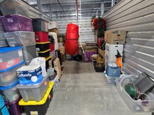 10 x 15 unit in Seminole
