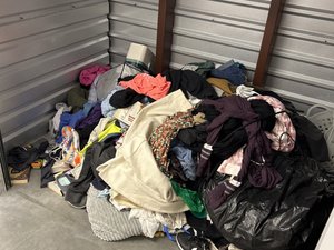5 x 8 storage unit in Quincy, MA