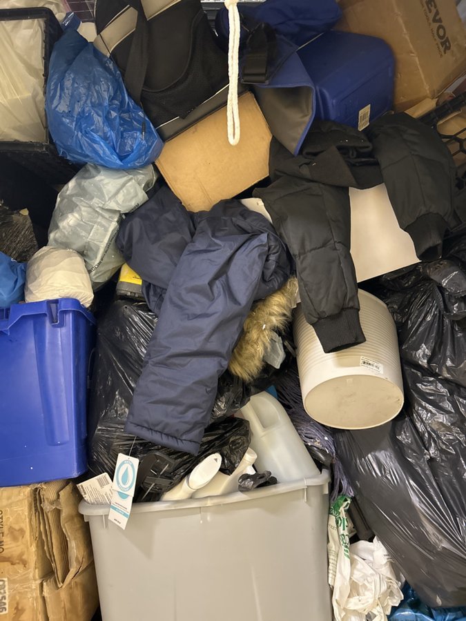 5 x 10 storage unit in Quincy, MA