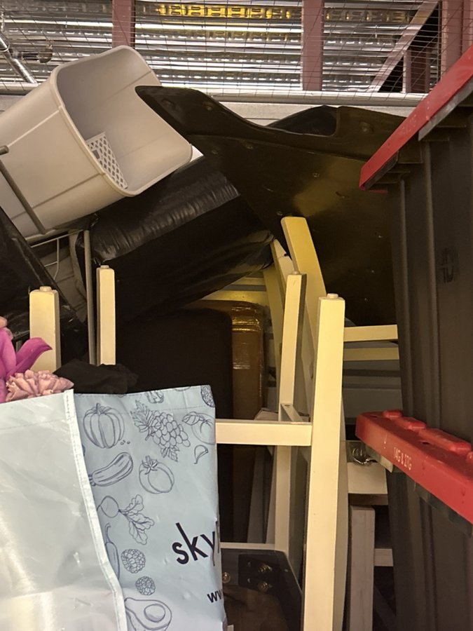 10 x 10 storage unit in Quincy, MA
