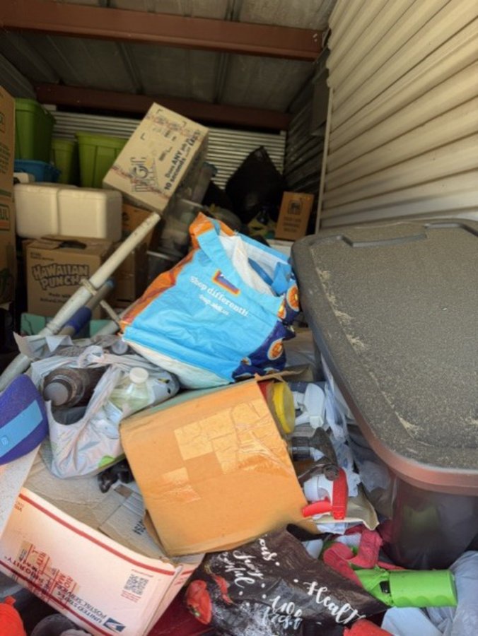6 x 15 storage unit in Triangle, VA