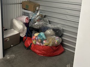 10 x 5 unit in Louisville