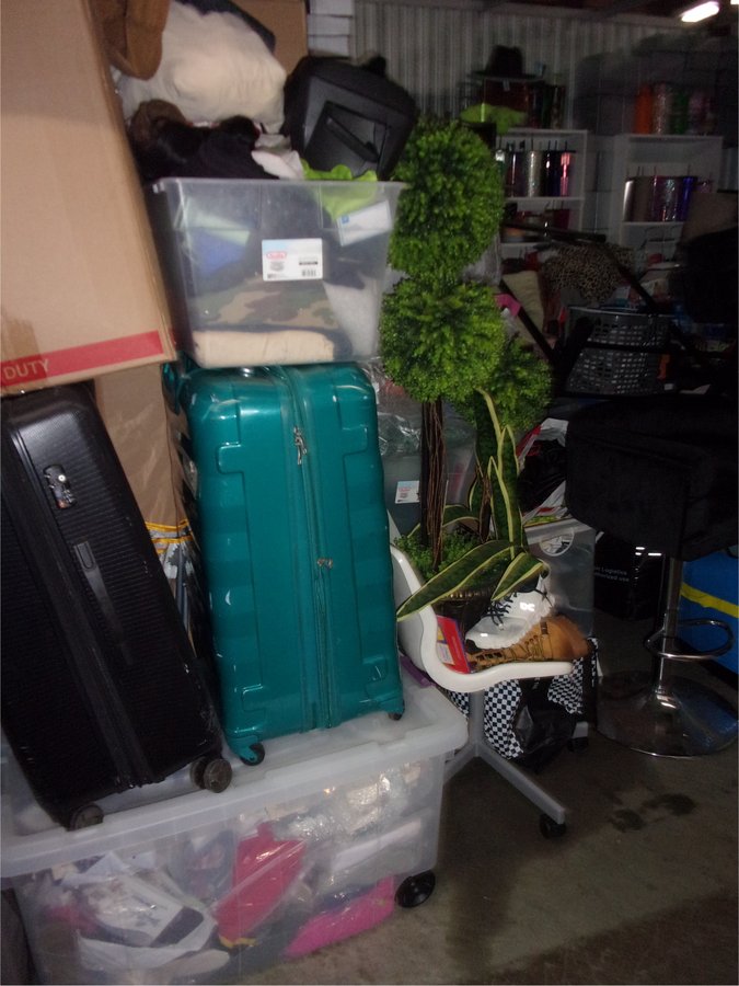 10 x 15 storage unit in Bronx, NY