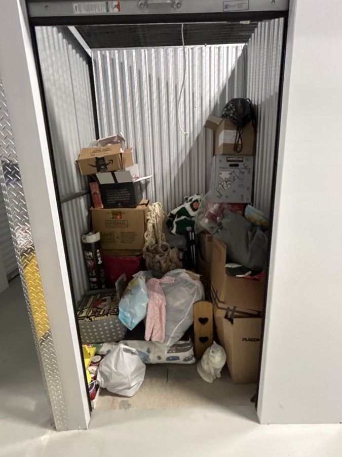 5 x 5 storage unit in Edgewood, KY