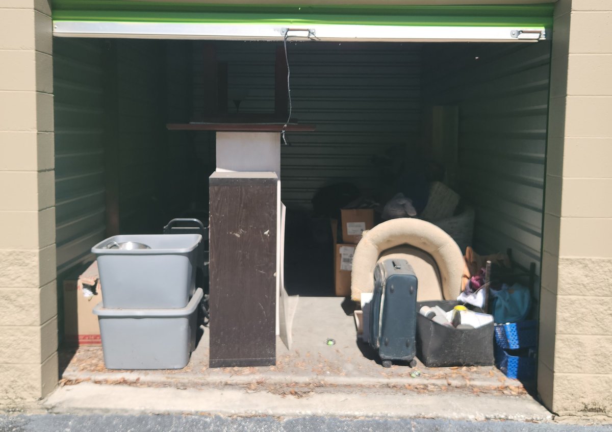 10 x 71 storage unit in Pinellas Park, FL