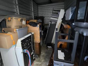 8 x 15 storage unit in Newport News, VA