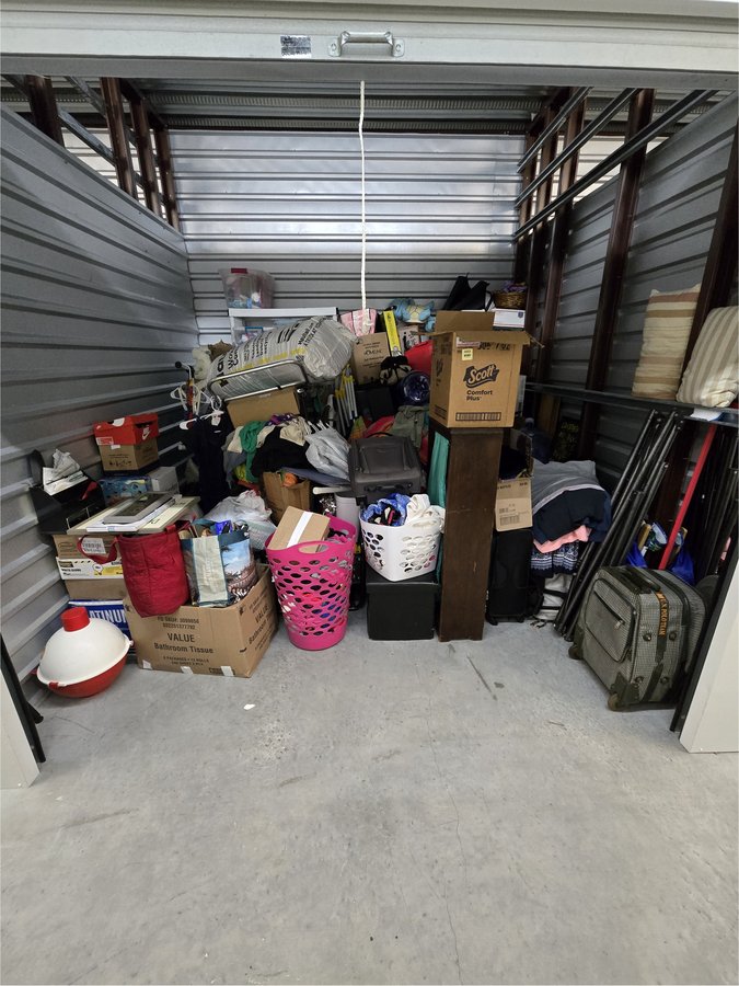 10 x 10 storage unit in Fort Myers, FL