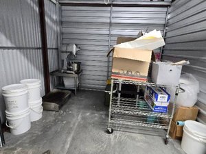 10 x 7 storage unit in Jonesboro, GA