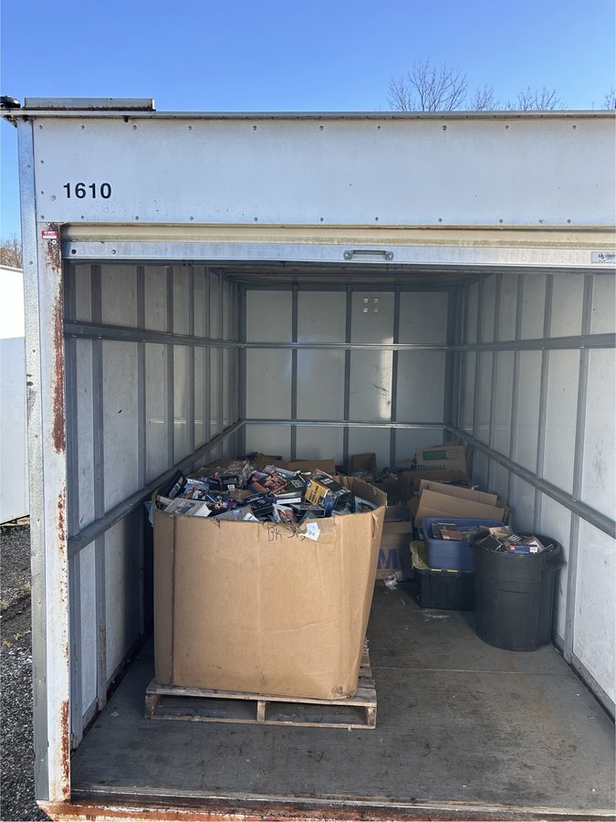 8 x 16 storage unit in Wantage, NJ