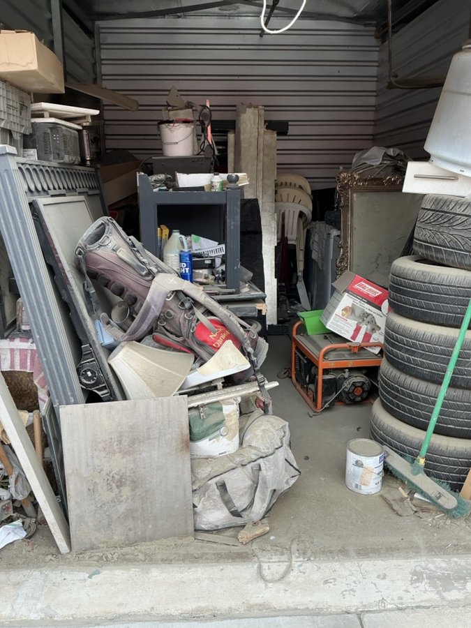10 x 15 storage unit in Indio, CA